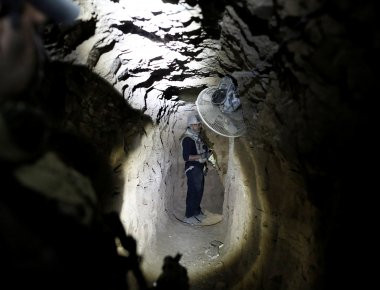 Μοσούλη: Ανακάλυψη εκτενούς δικτύου υπογείων τούνελ- Φόβοι για κρυμμένους μαχητές του ISIS